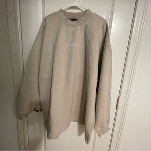 ESSENTIALS oversized crewneck